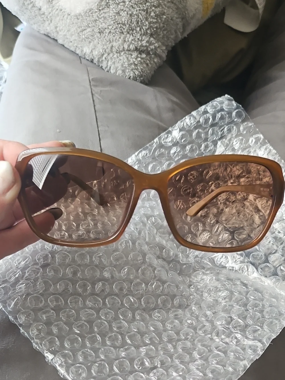 Fendi FS5275 AUTHINTIC!! sunglasses